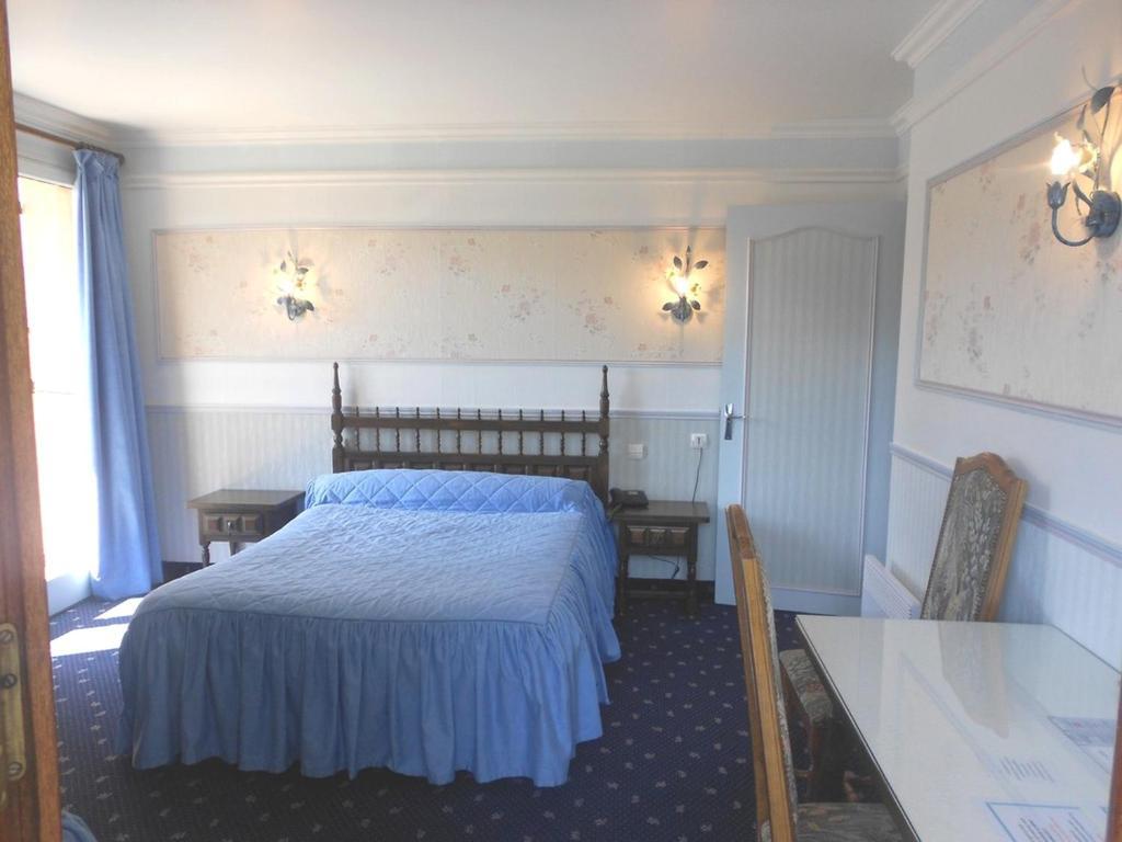 Hotel Les Barnieres Guillestre Pokoj fotografie
